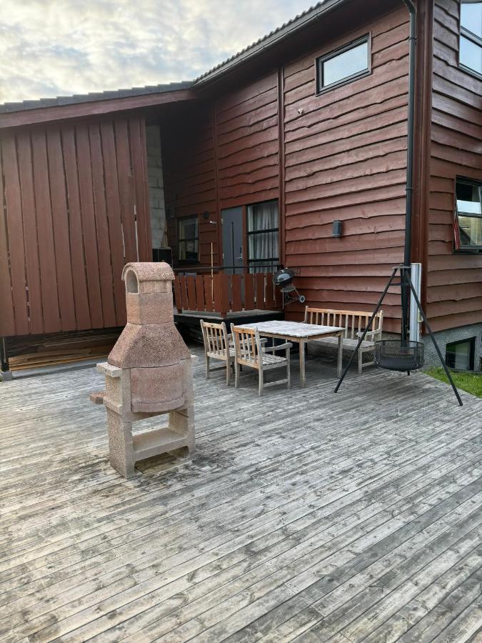 Very Centrally Located Apartment With Free Parking Tromsø Exterior foto